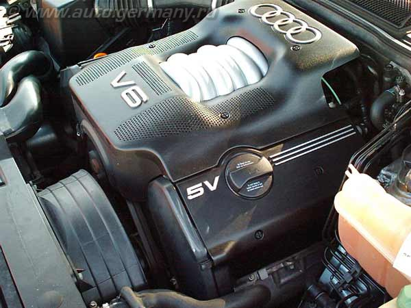 Audi A8 2.8 Quattro(100)